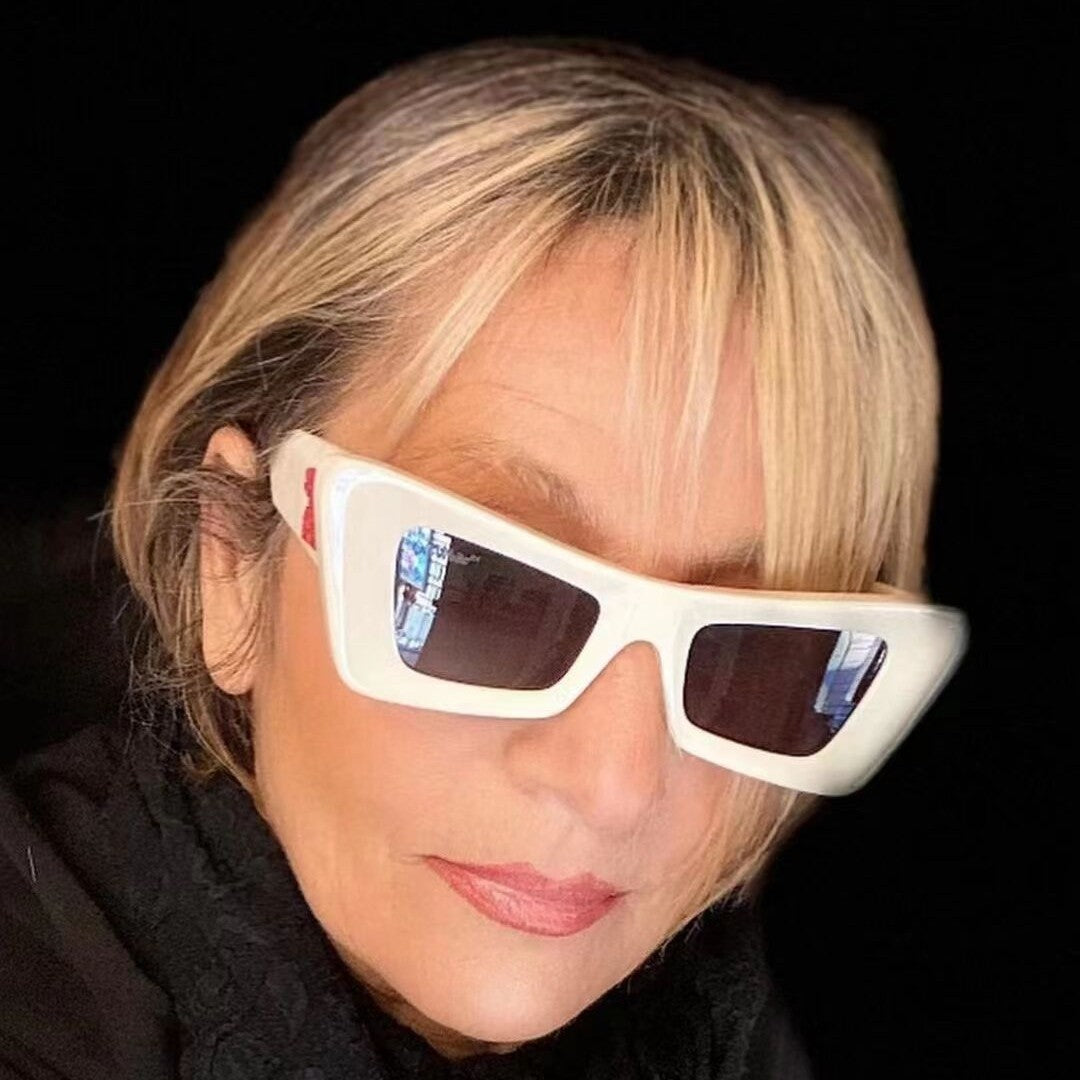 Dame trendy solbriller med kantet design Luvikno