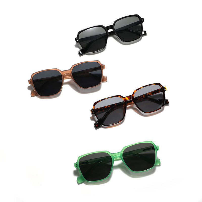 Dame kvadratisk solbrille med moderne plastikkramme og polariserte linser Luvikno