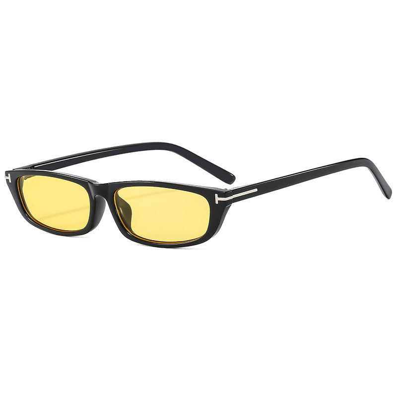 Dame moterik solbrille i iøynefallende retro-stil Luvikno