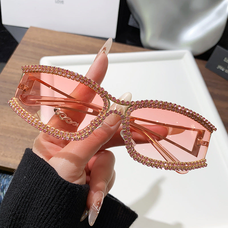 Dame Cat-Eye solbriller med glitrende krystallramme Luvikno