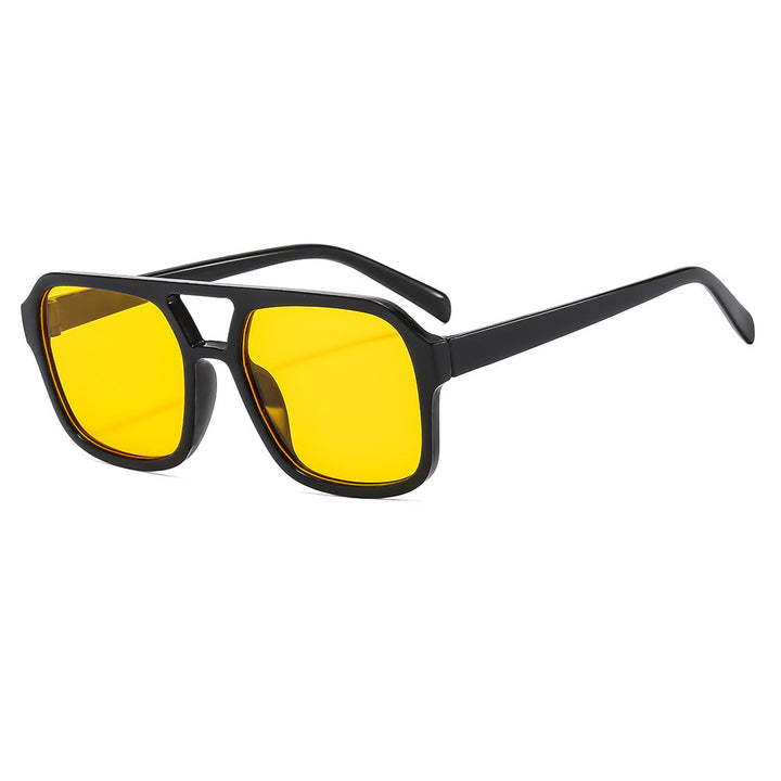 Kvinnenes fashionable solbriller i stilfullt firkantet design Luvikno