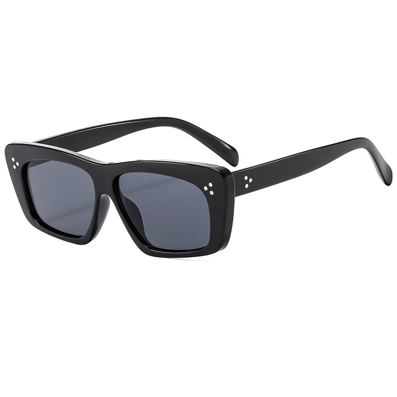 Dame kvadratisk solbrille med moderne design og polariserende linser Luvikno