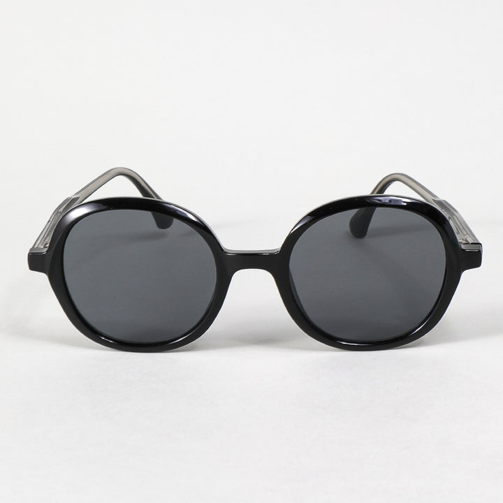 Dame moteriktig solbrille med robust og stilige rammer Luvikno