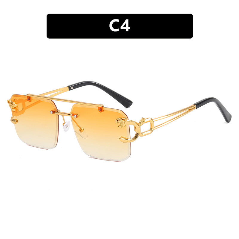 Dame kvadratisk solbrille med elegante dekorative detaljer Luvikno