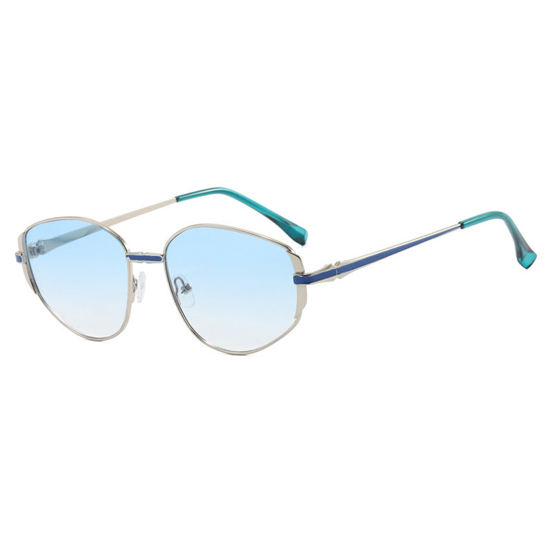 Dame moderne geometrisk solbrille med stilfull metallramme Luvikno