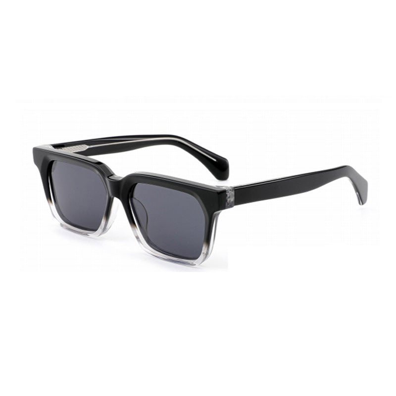 Dame moteriktig solbrille med slitesterk design og UV-beskyttelse Luvikno
