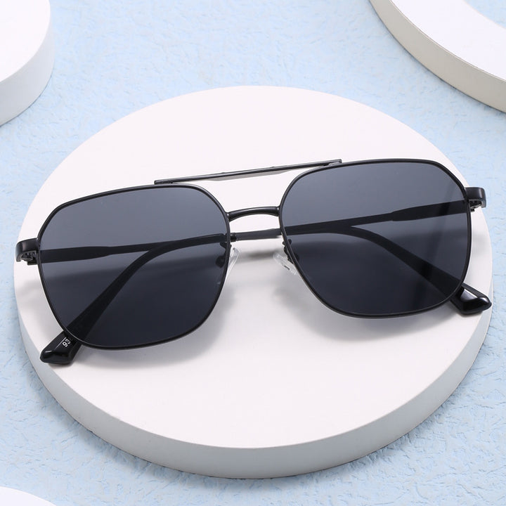 Damer Modiske Oversized-solbriller i edelt Shield-design Luvikno