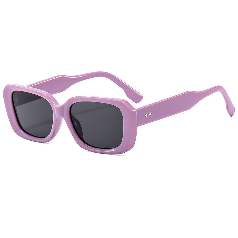 Dame stor firkantet solbrille med robust ramme og UV-beskyttelse Luvikno