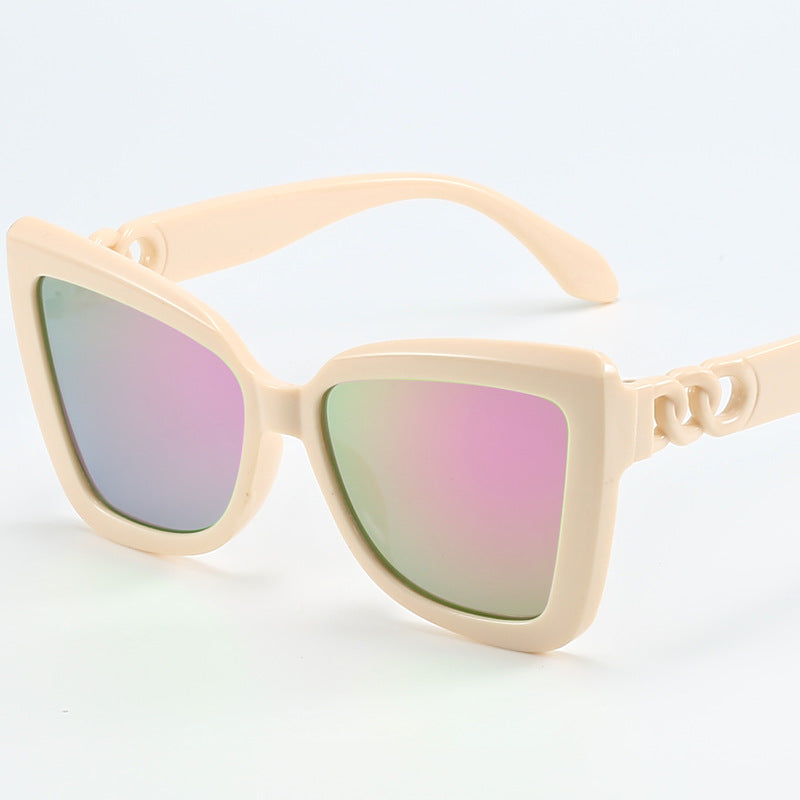 Dame moderne Cat-Eye solbriller med klar ramme og UV-beskyttelse Luvikno