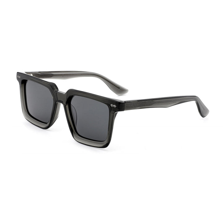 Dame moteriktig solbrille i markant kvadratstil Luvikno