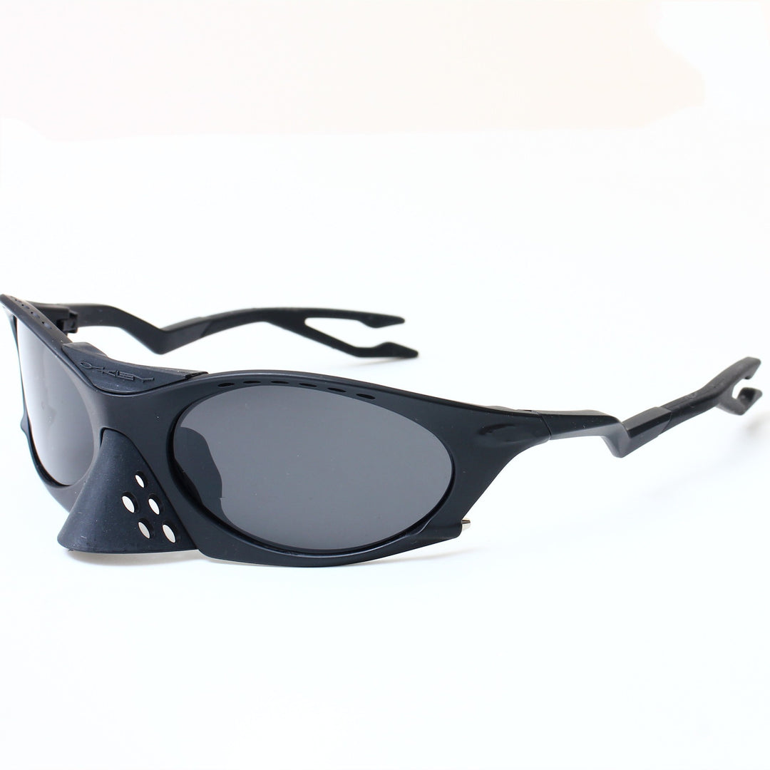 Damen Sporty Multilinsen-solbrille med ventilasjonssystem Luvikno
