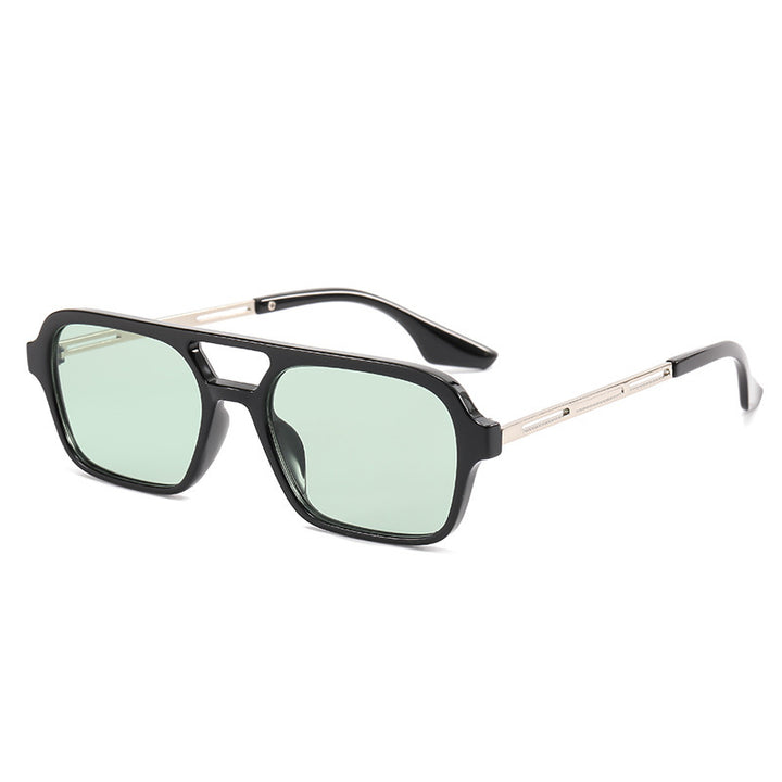 Dame designer solbriller med elegant transparent ramme og gule glass Luvikno