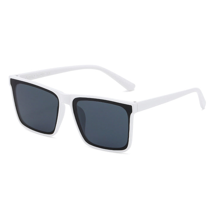 Dame moteriktig solbrille laget av robust, UV-beskyttet plast Luvikno