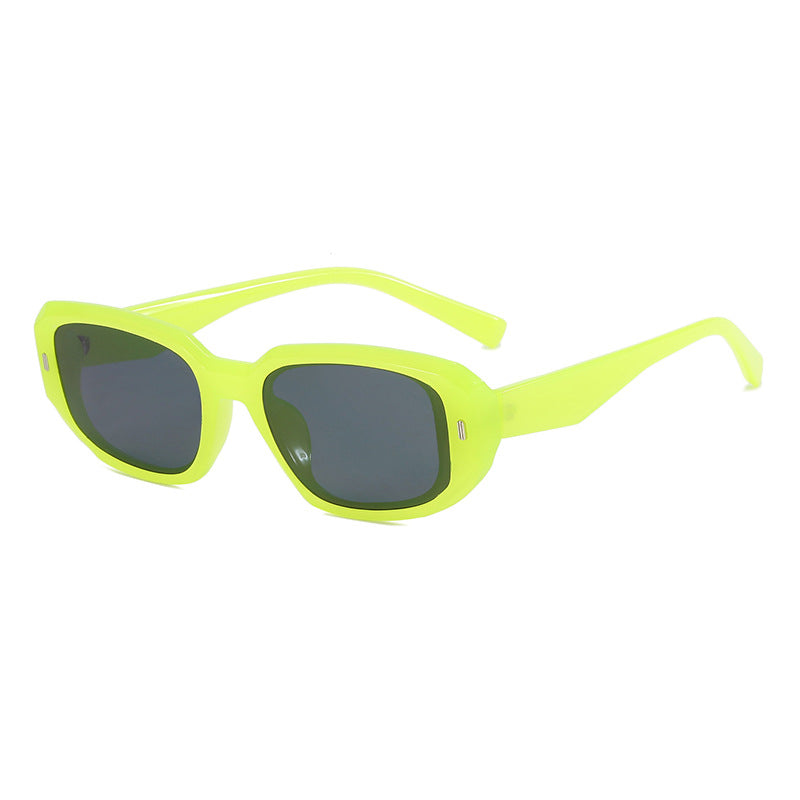 Damer oversized moteriktig solbrille Luvikno