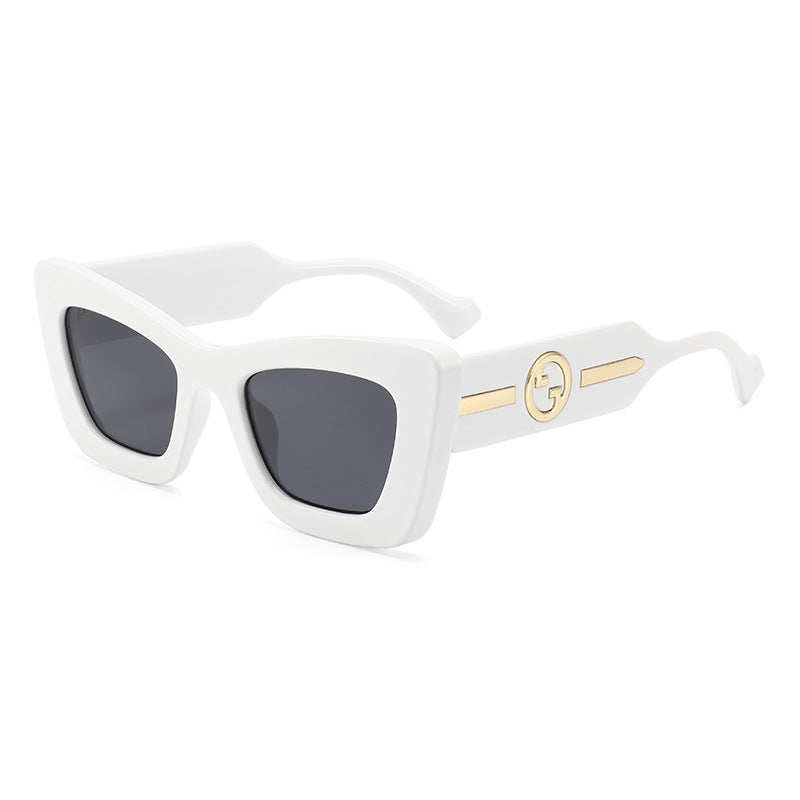Dame designer solbrille med markant geometrisk ramme og høy kvalitet utførelse Luvikno