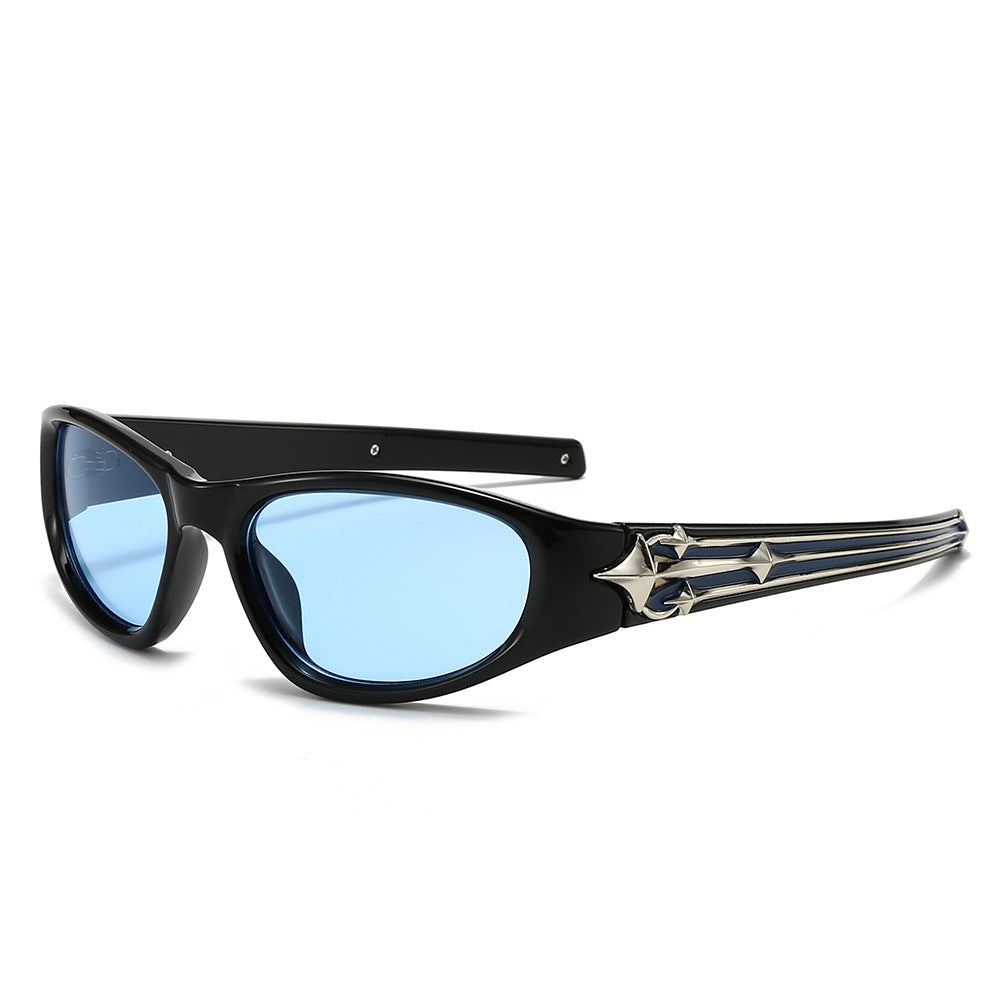 Dame Sporty solbrille i moderne design med stilfull metallramme Luvikno