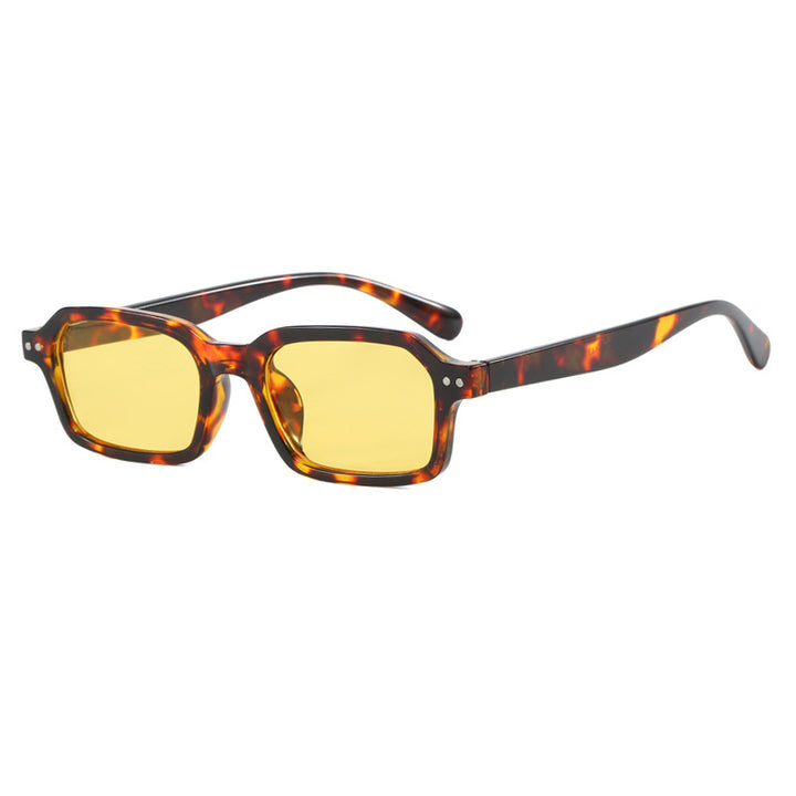 Dame moterik quadratisk solbrille i urban design Luvikno