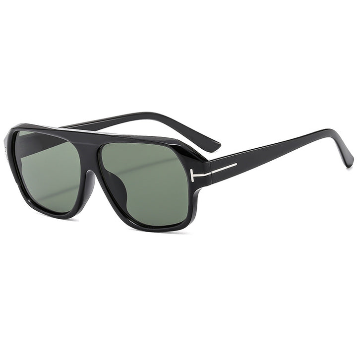 Dame modische solbrille med markant geometri og brune glass Luvikno