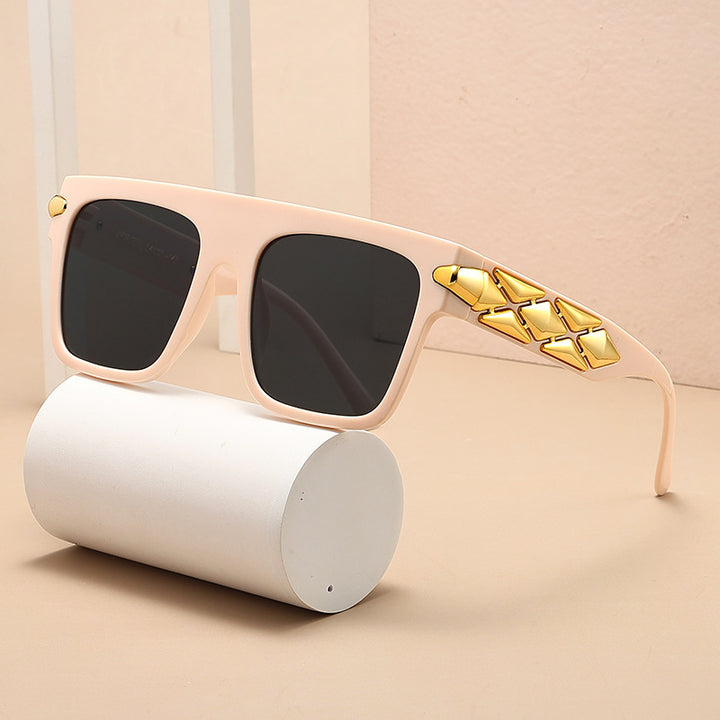 Dame elegant designer solbriller med luksuriøse ramme detaljer Luvikno