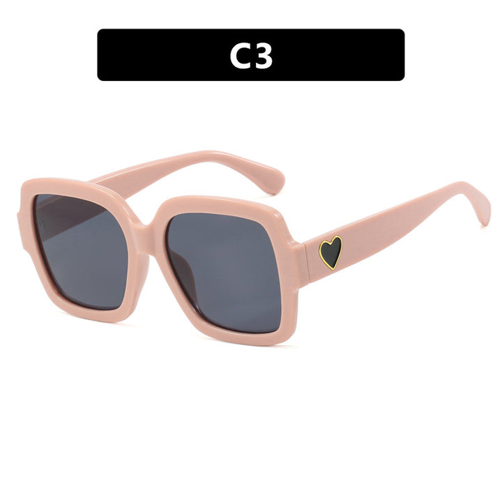 Dame firkantet solbrille med leken hjerte detalj Luvikno