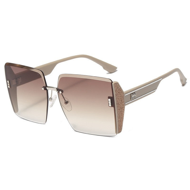 Dame Oversized solbrille med stilfull firkantet ramme Luvikno