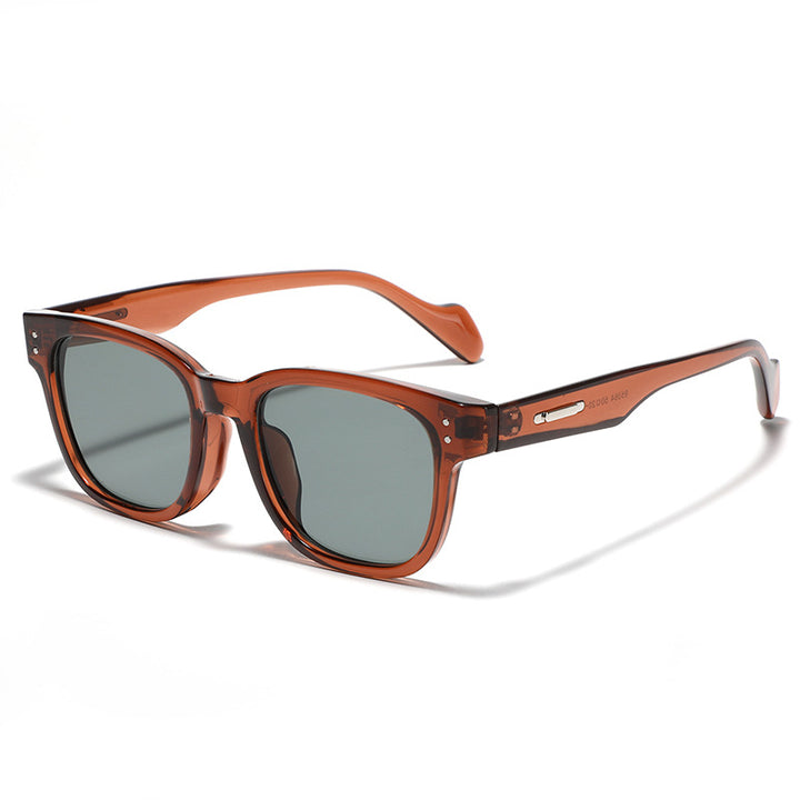 Dame kvadratisk solbrille med komfortabel passform og stilfullt design Luvikno
