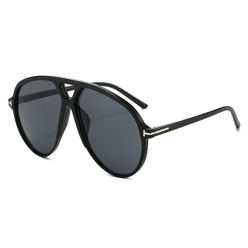 Dame oversized solbriller i moderne avangardistisk design Luvikno