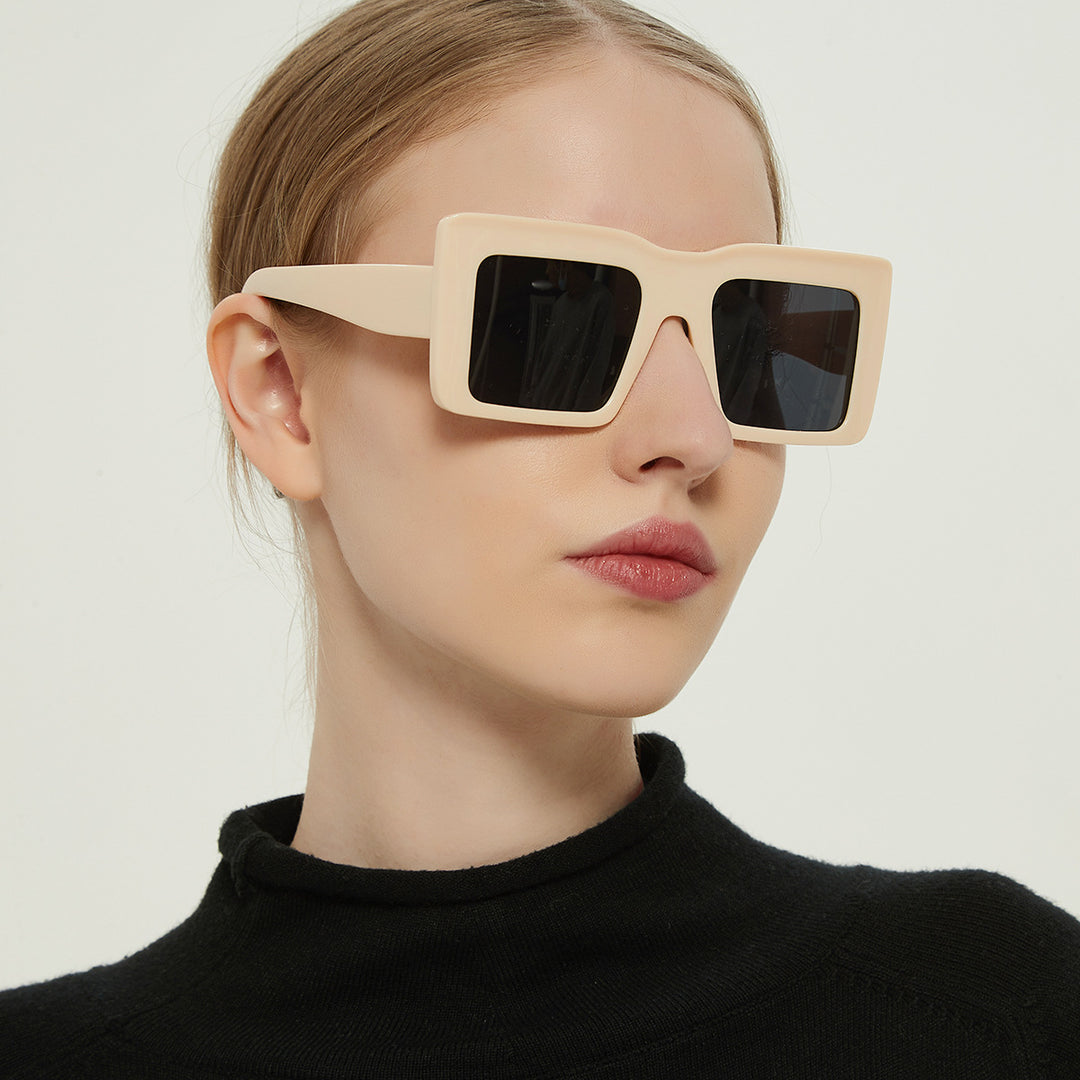 Dame firkantet solbrille med gjennomsiktig ramme og UV-beskyttelse Luvikno