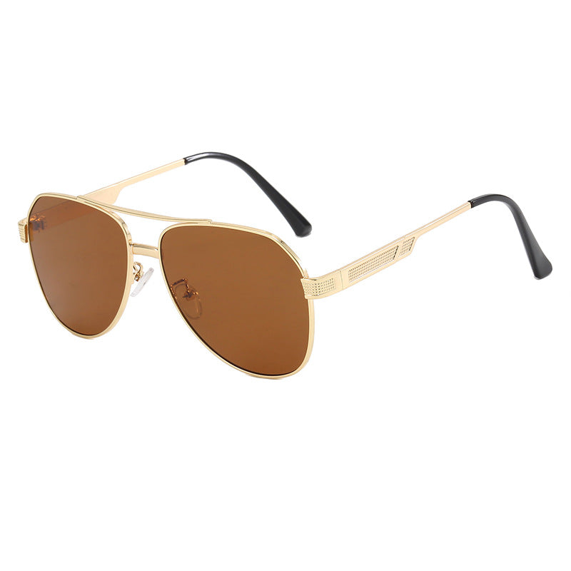 Dame elegant aviator-solbriller med robust metallramme og UV-beskyttelse Luvikno