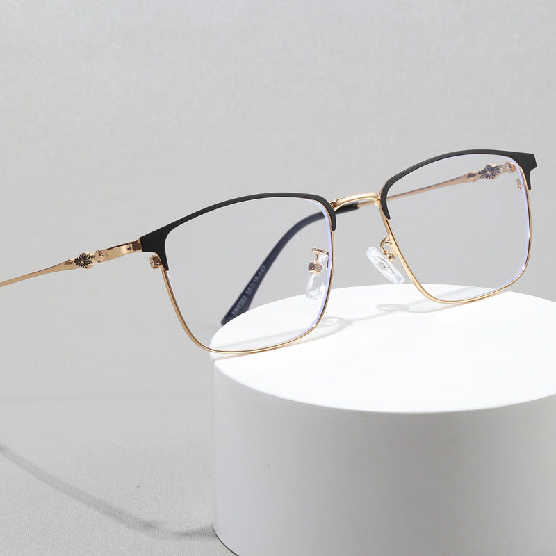 Dame moteriktig kvadratisk brille med elegant metallramme Luvikno