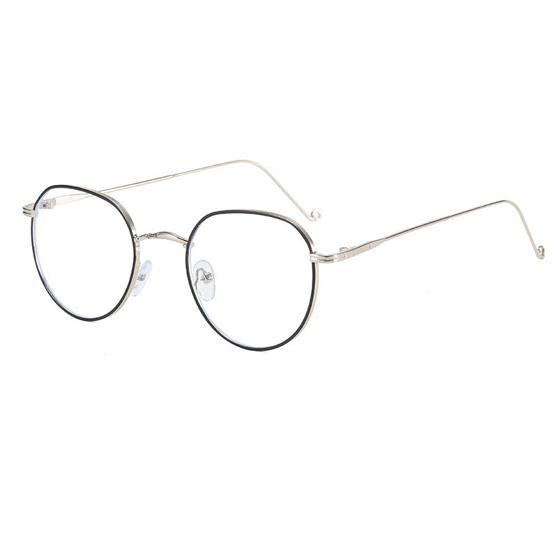 Dame moteriktig brille med elegant oval rammeform Luvikno