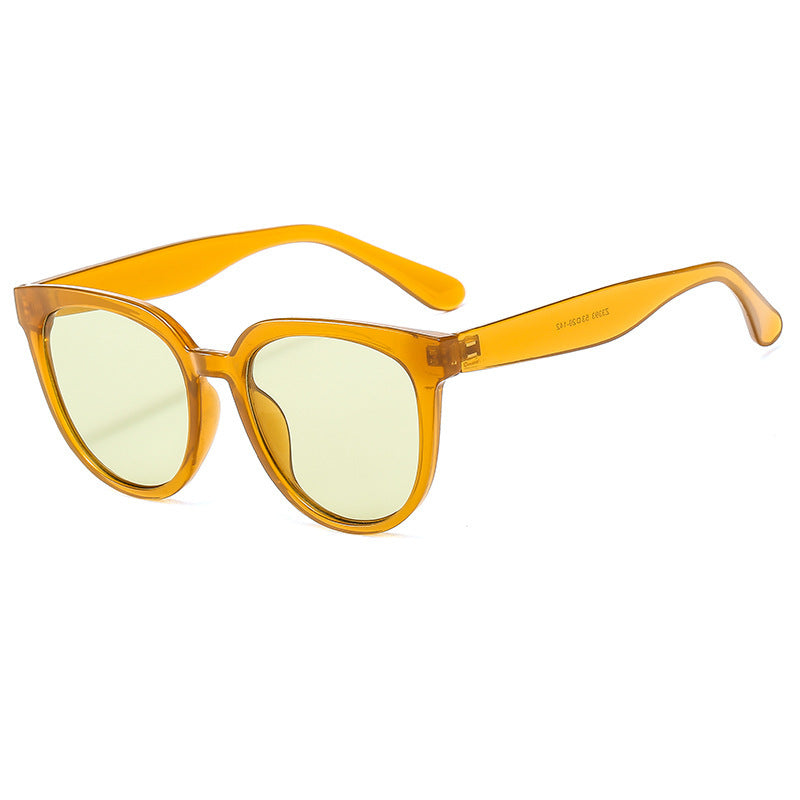 Dame solbriller med unikt cat-eye-design og polariserte glass Luvikno