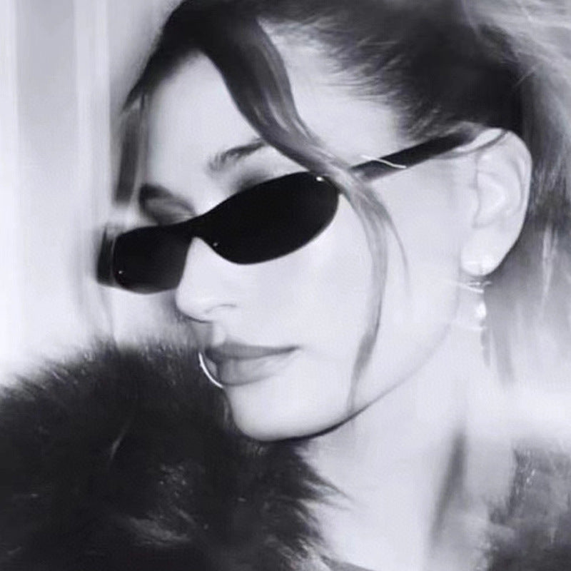 Dame moteriktig Cat-Eye solbrille med UV-beskyttelse og moderne design Luvikno