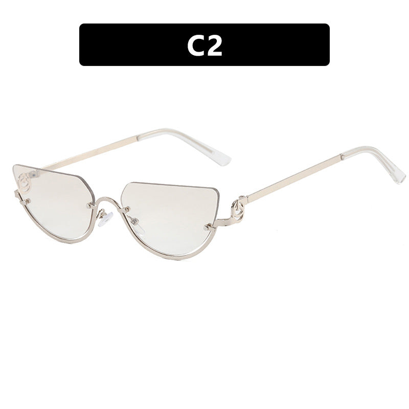 Dame Cat-Eye solbriller med gullfarget metallramme og UV-beskyttelse Luvikno