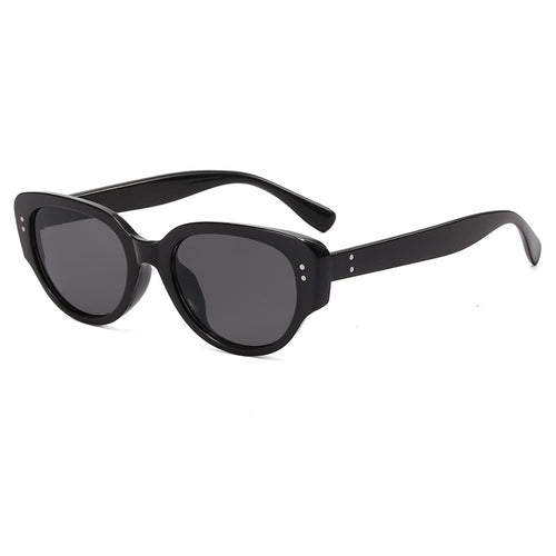 Dame moteriktig solbrille med markant design Luvikno