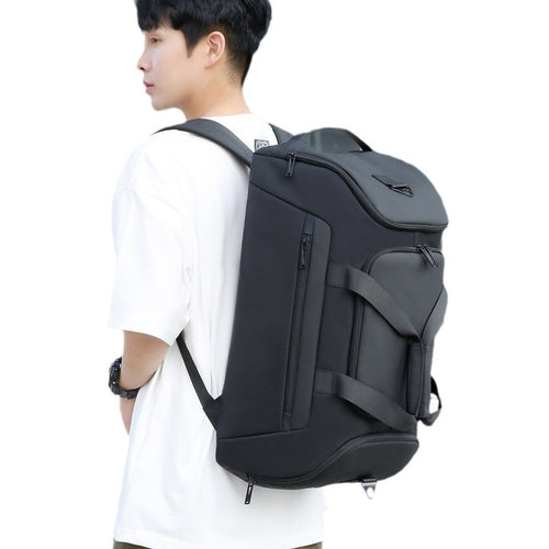Men's sporty and spacious travel bag Luvikno