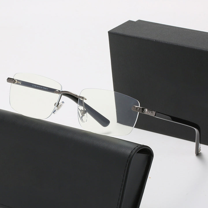 Damer stilige halvmontasje briller med komfortable nesepuder og elegant design Luvikno
