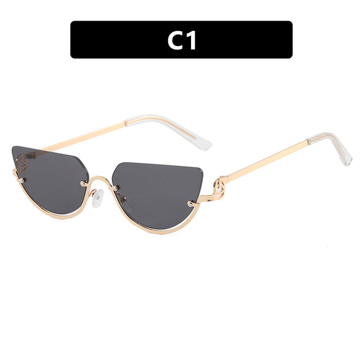 Dame Cat-Eye solbriller med gullfarget metallramme og UV-beskyttelse Luvikno