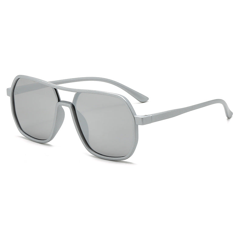 Dame trendy oversized solbriller i moderne design Luvikno