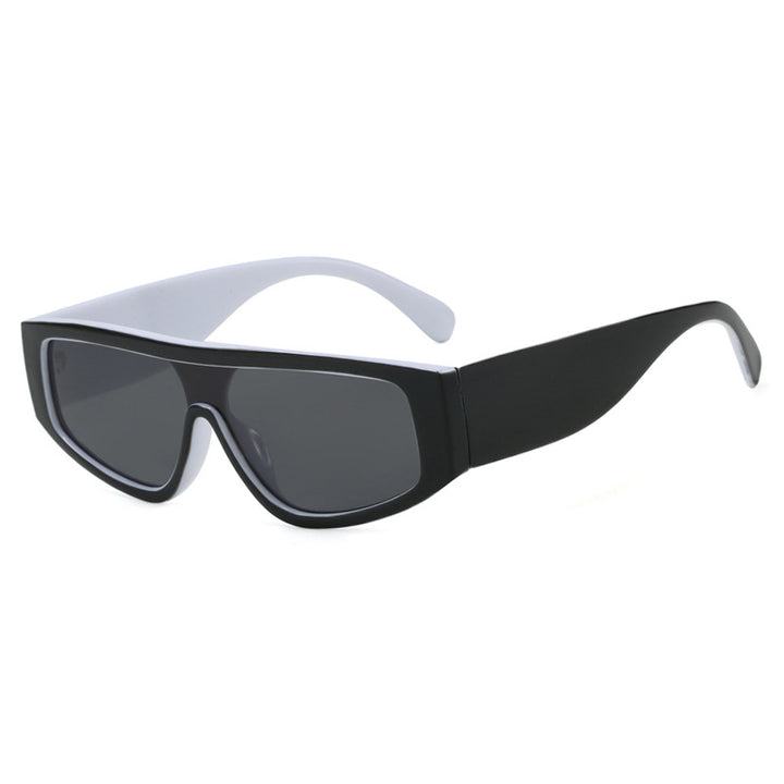 Damen moteriktig sports solbrille med innovativt design og bred ramme Luvikno