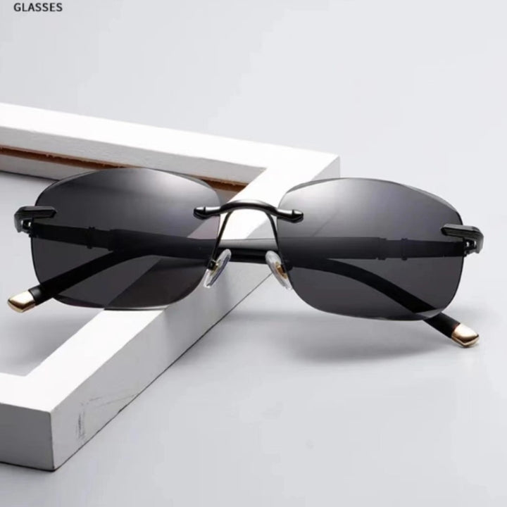 Damer Geometrisk Premium Solbrille med smal ramme Luvikno