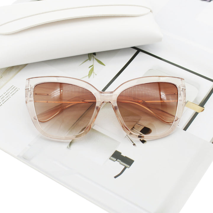 Dame Cat-Eye solbriller med elegante aksenter Luvikno