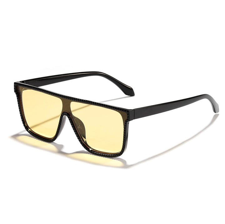 Dame futuristisk motesolbrille med bred ramme og kontrasterende glass Luvikno
