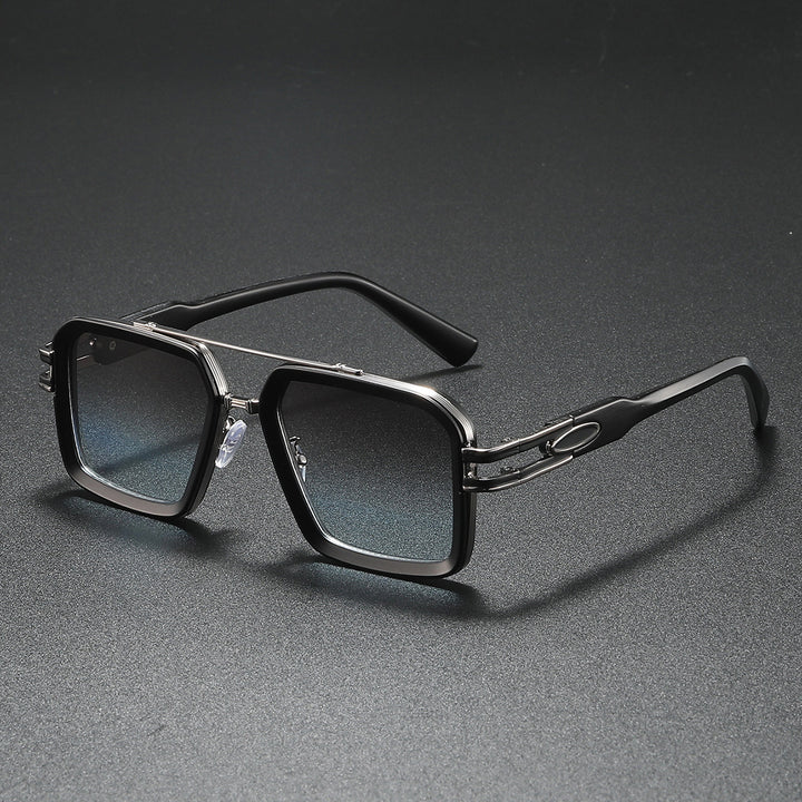 Dame moteriktig solbrille i moderne kantet design Luvikno