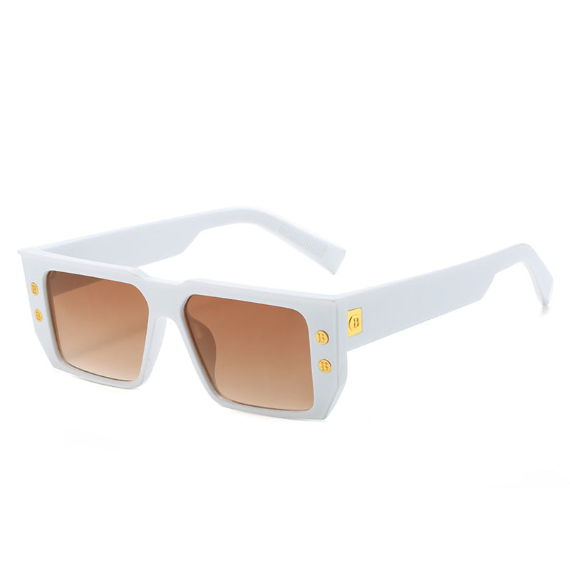 Dame moteriktig klar brille med gyldne detaljer Luvikno