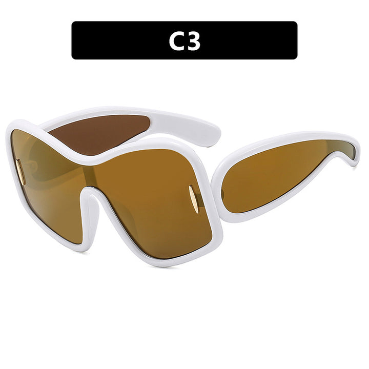 Dame futuristisk solbrille med ekstra bred design og beskyttende UV-filter Luvikno