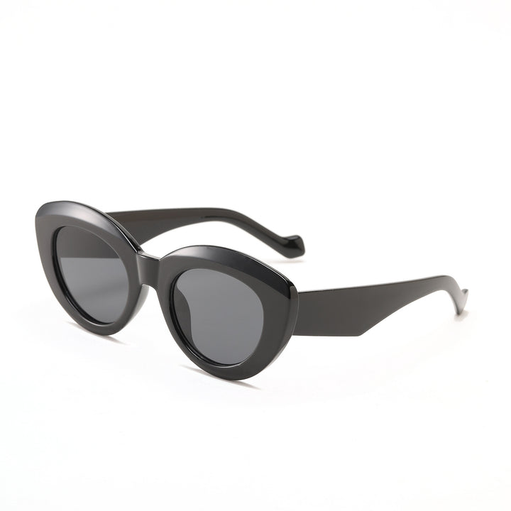 Dame Cat-Eye Solbriller med moderne plastikkinnet Luvikno