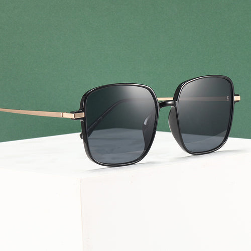 Dame kvadratisk designbrille med filigran metallramme Luvikno