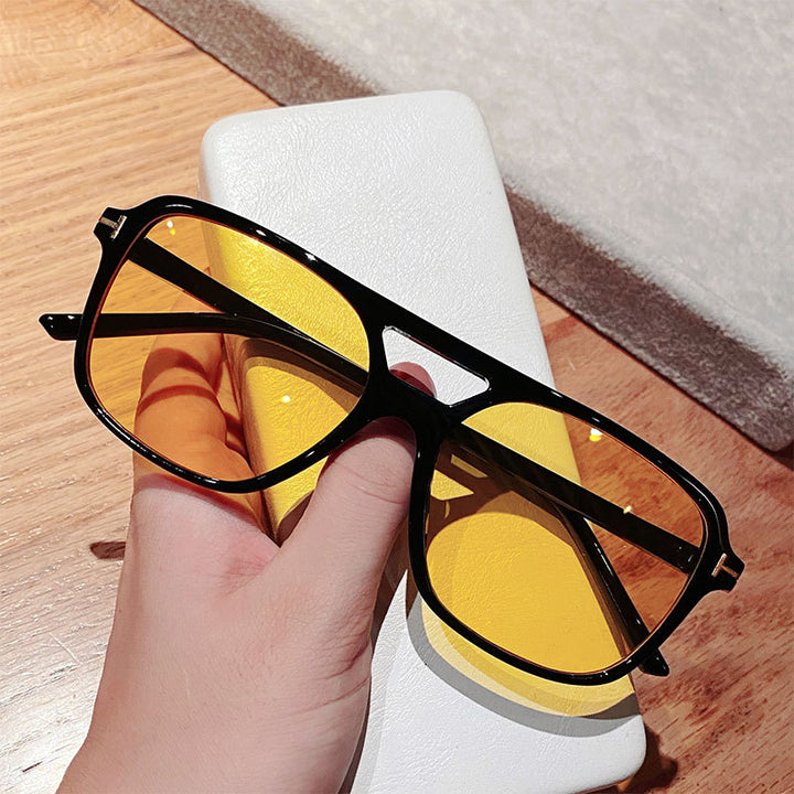 Damer trendy kvadratisk solbrille med detaljert ramme Luvikno