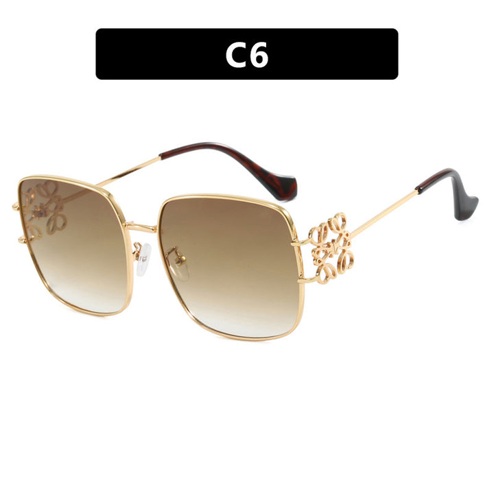 Dame kvadratisk solbrille med filigran design og luksuriøs metallramme Luvikno